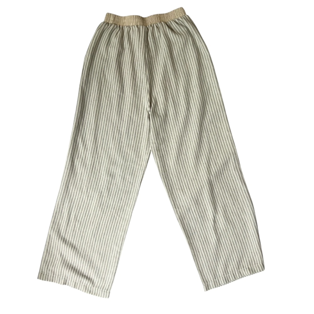 Mulaya Stripe Pull-On Pants DM931 – Size S
Light grey & cream vertical stripes